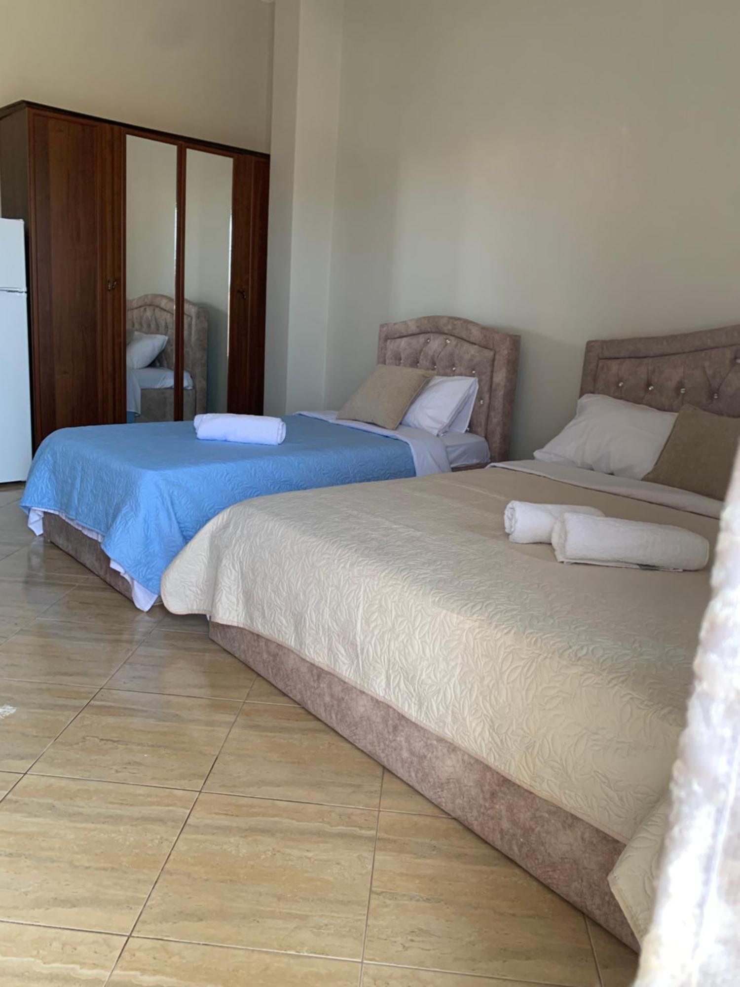 Cozy Rooms Durres Bagian luar foto